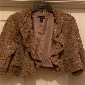 Ladies cropped feax fur jacket